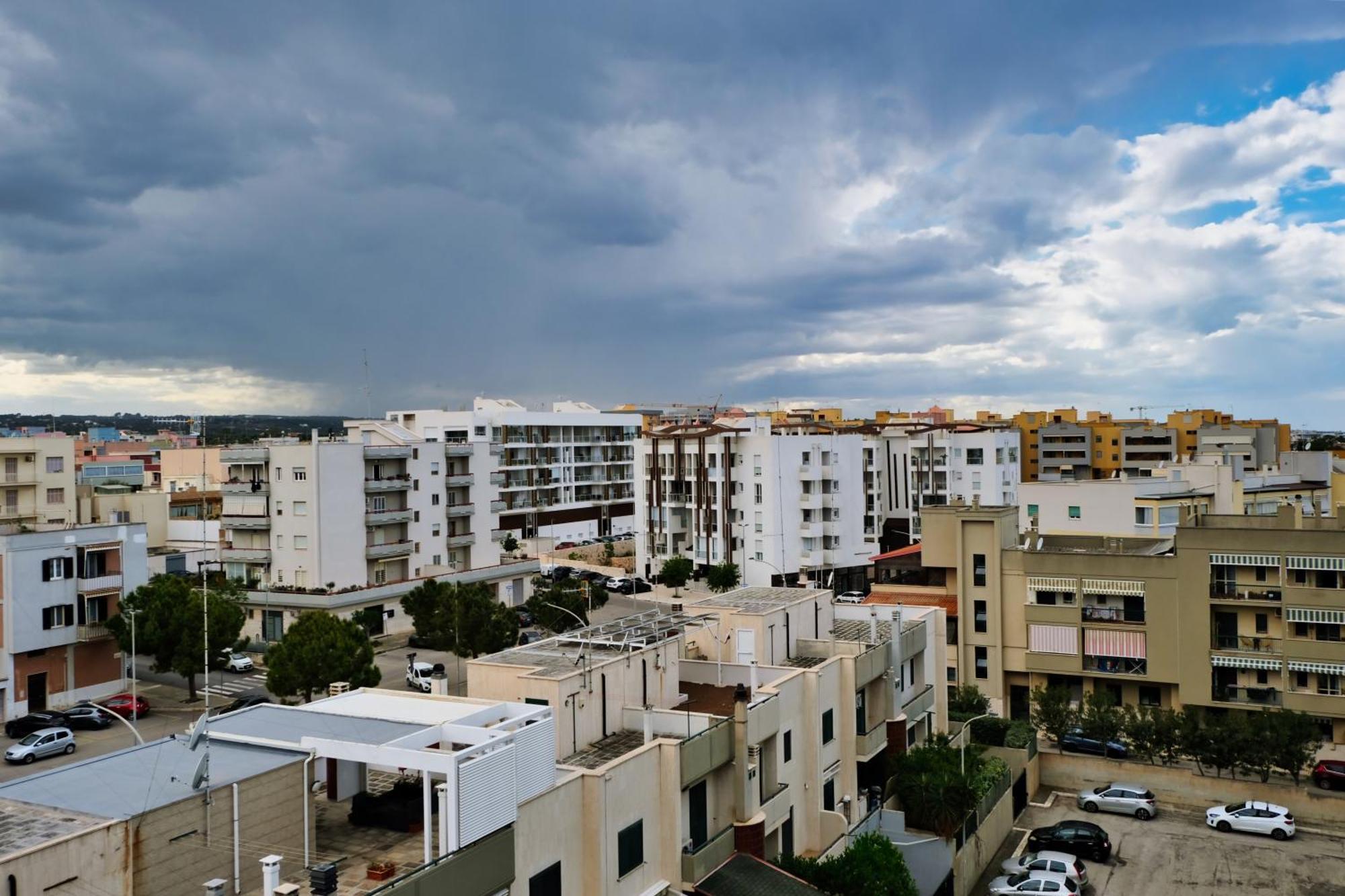 Mare Mary - Appartamento Vista Mare A Monopoli Eksteriør bilde